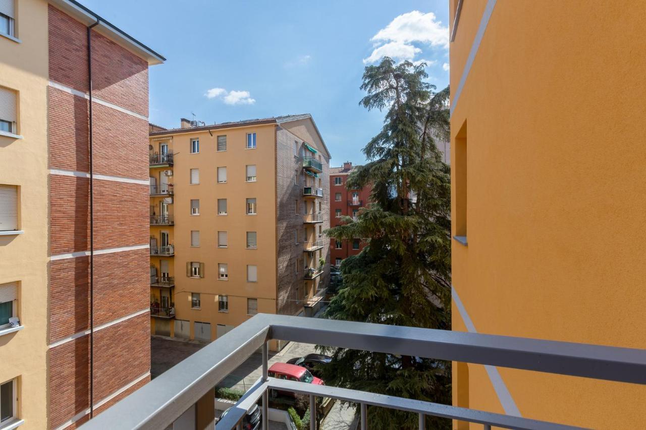 A 500 Mt Dalla Certosa Apartment Болонья Екстер'єр фото